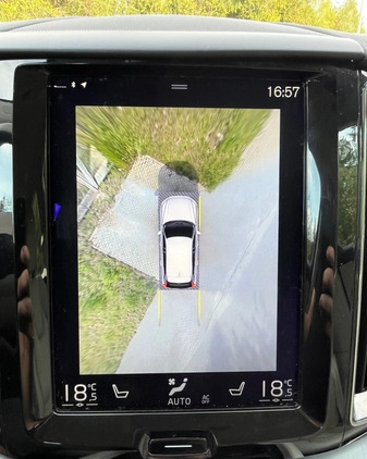 Volvo XC 60 cena 135000 przebieg: 139900, rok produkcji 2017 z Gdańsk małe 154